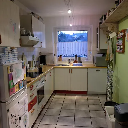 Ruhige Ortsrandlage 2 *